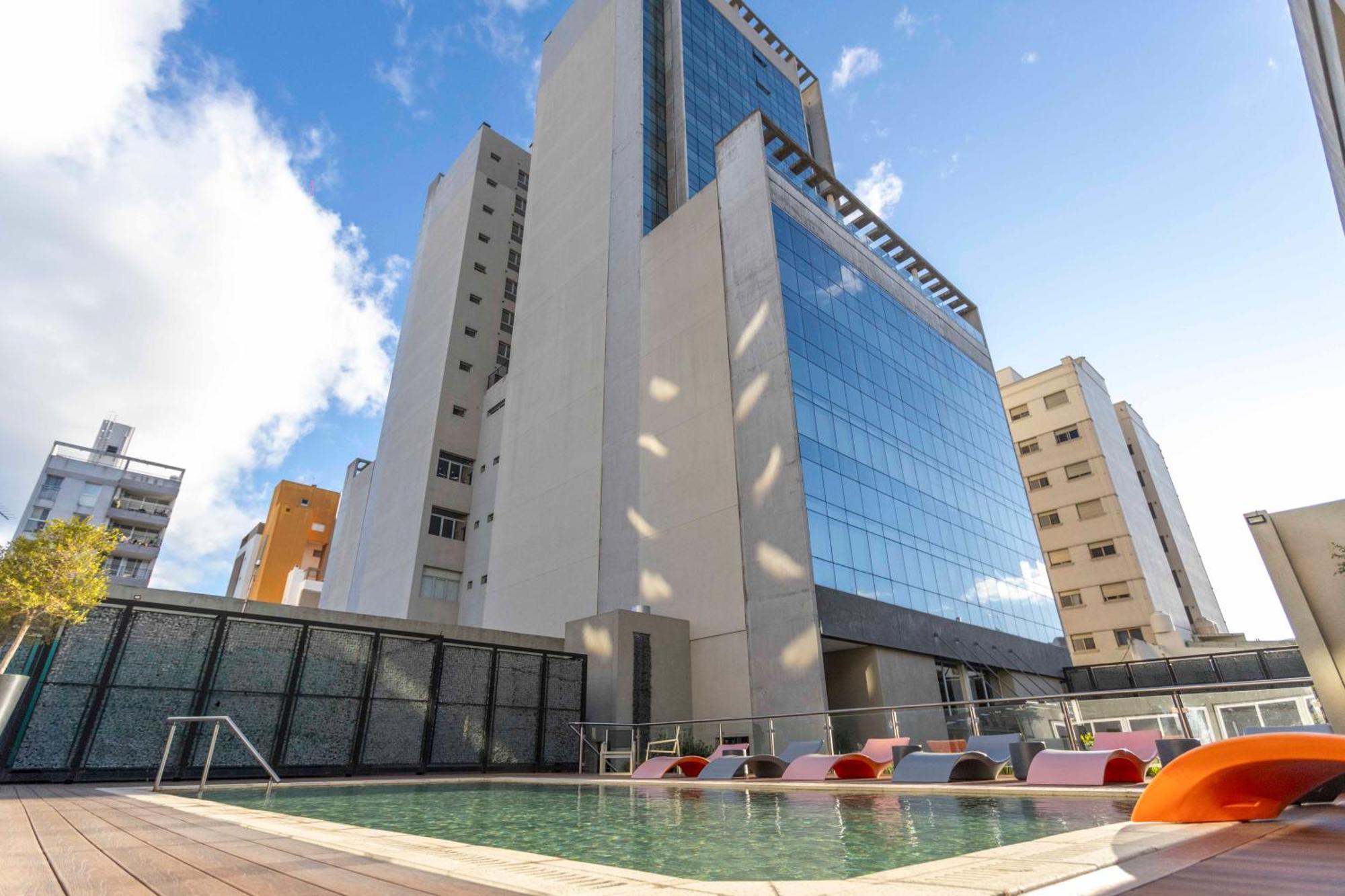 Hotel Land Plaza La Plata Eksteriør bilde